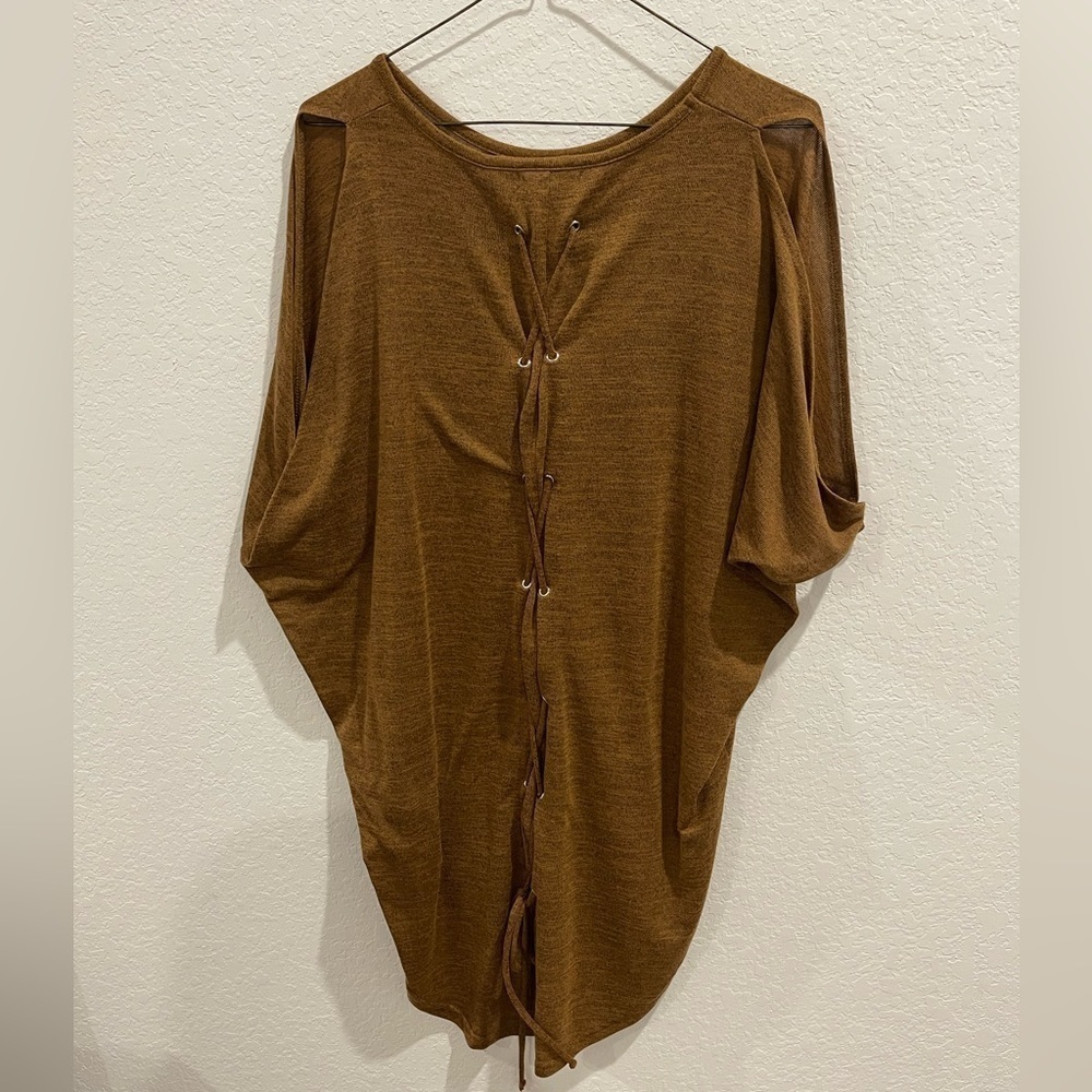 New Look Cold Shoulder Lace Up Back Blouse Size Small